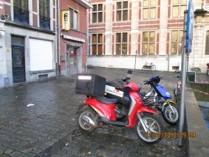 a pizza delivery scooter!