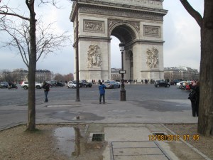 Arch de Triumph--we totally took too many pics of this!