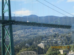  Lions Gate Bridge from Volendam